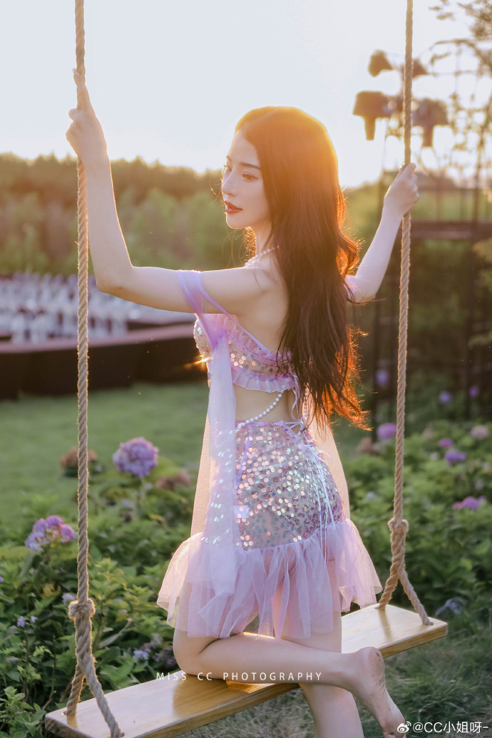 抓娃娃 封面